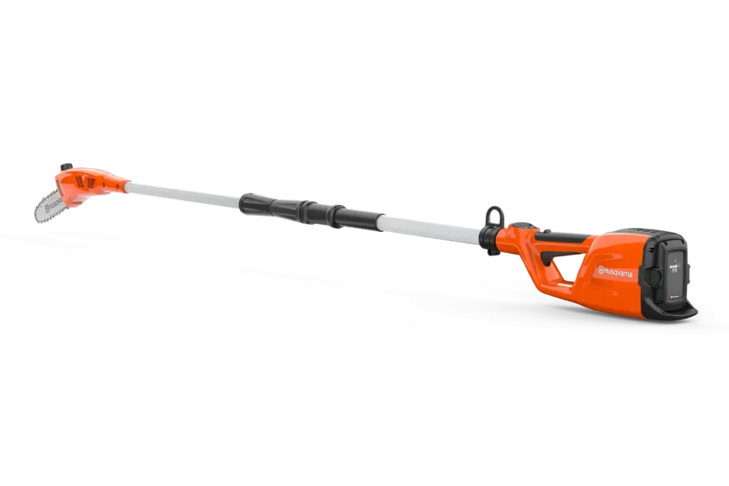 HUSQVARNA 120iTK4-P, mukana akku ja laturi